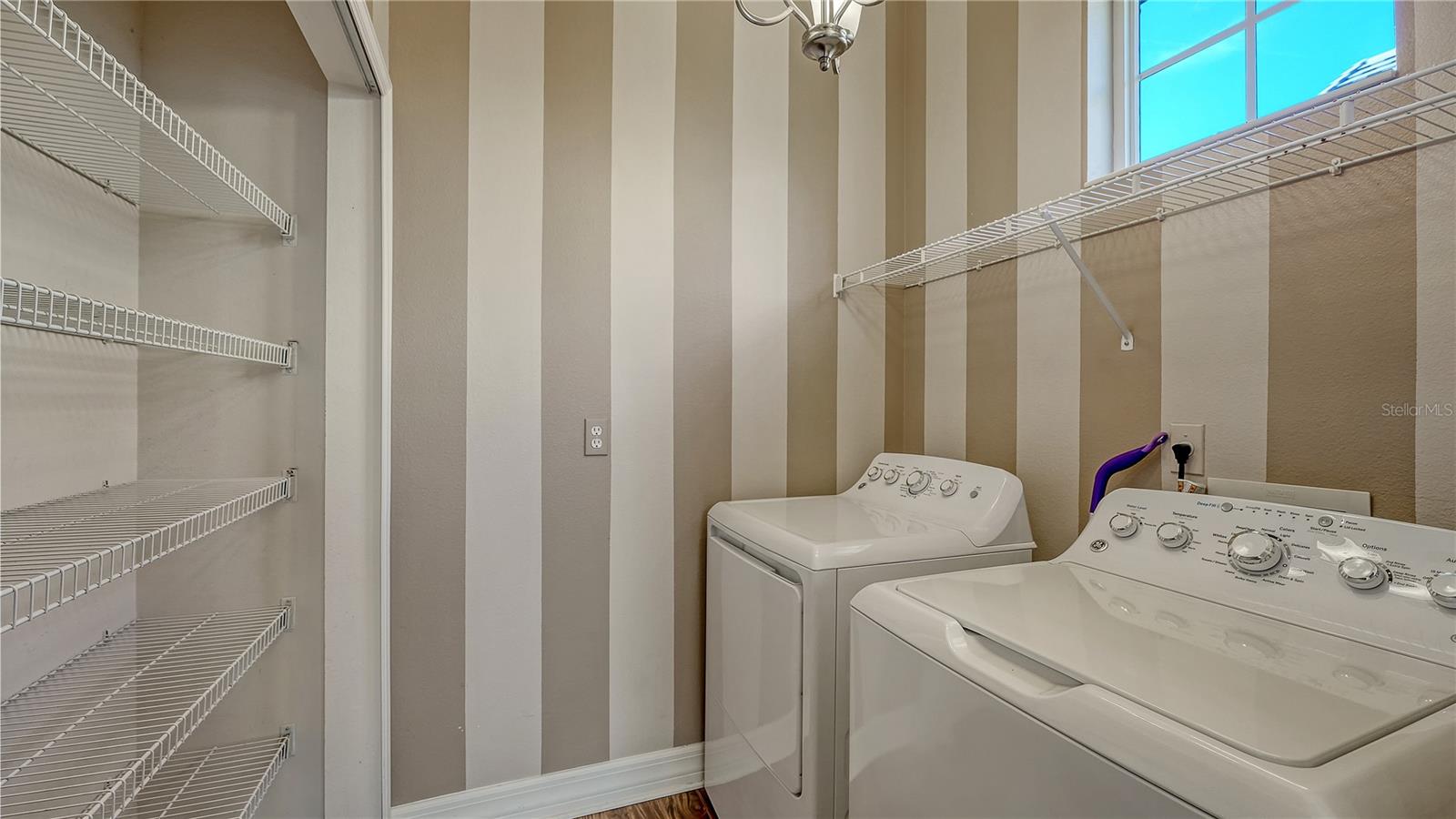 Image 15 of 51 For 6519 Oakland Hills Drive