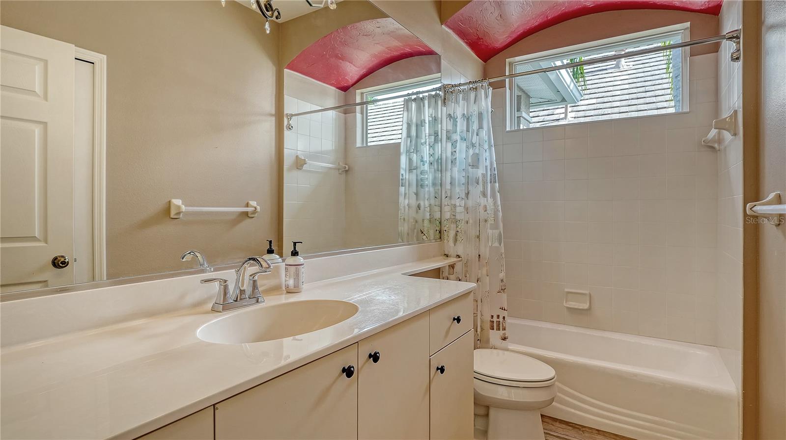 Image 30 of 51 For 6519 Oakland Hills Drive