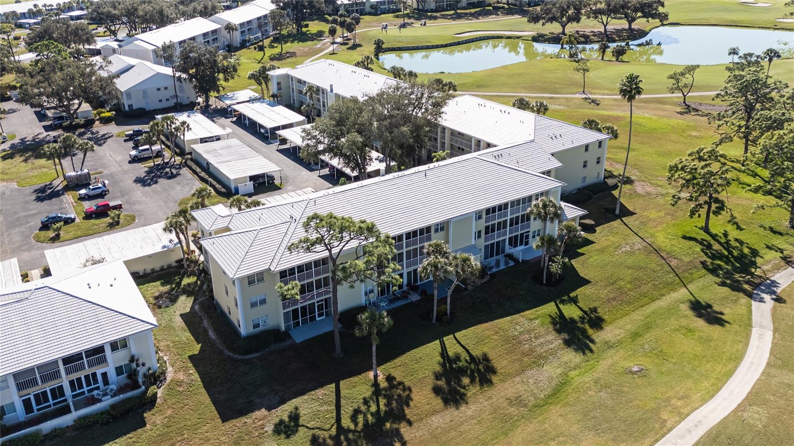 Image 20 of 41 For 433 Cerromar Lane 541