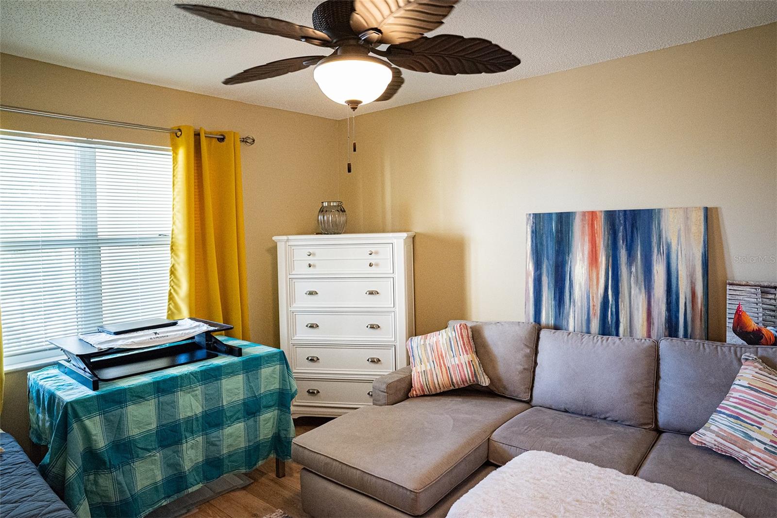 Image 29 of 41 For 433 Cerromar Lane 541