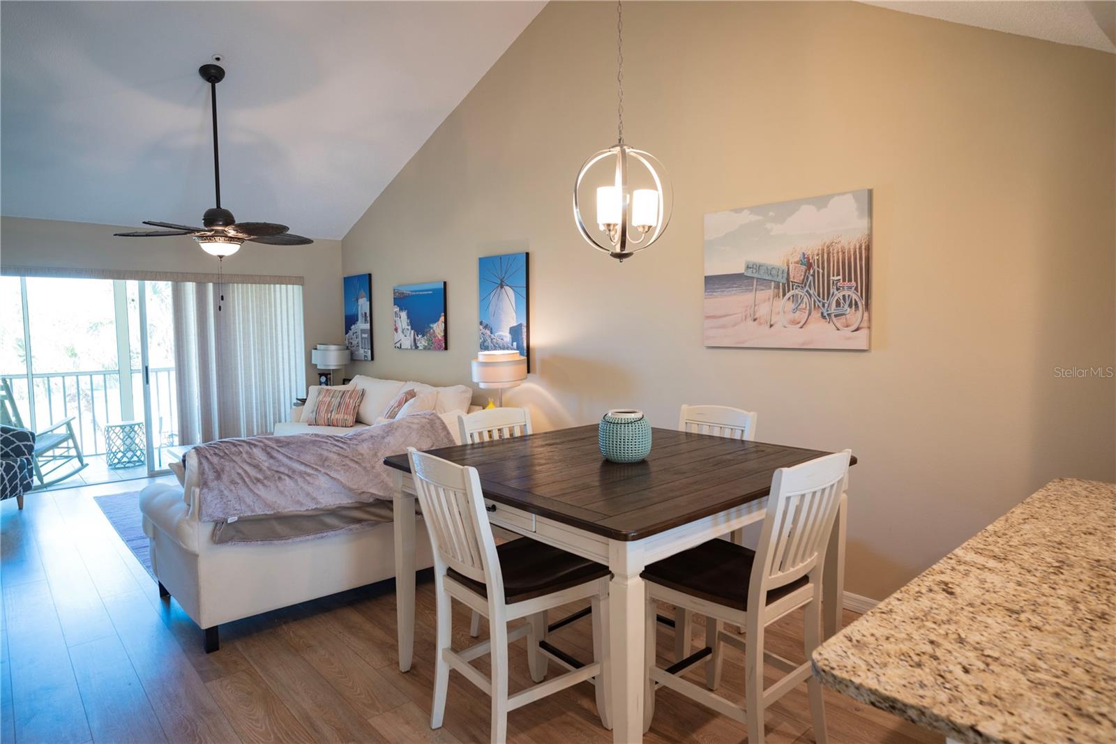 Image 7 of 41 For 433 Cerromar Lane 541