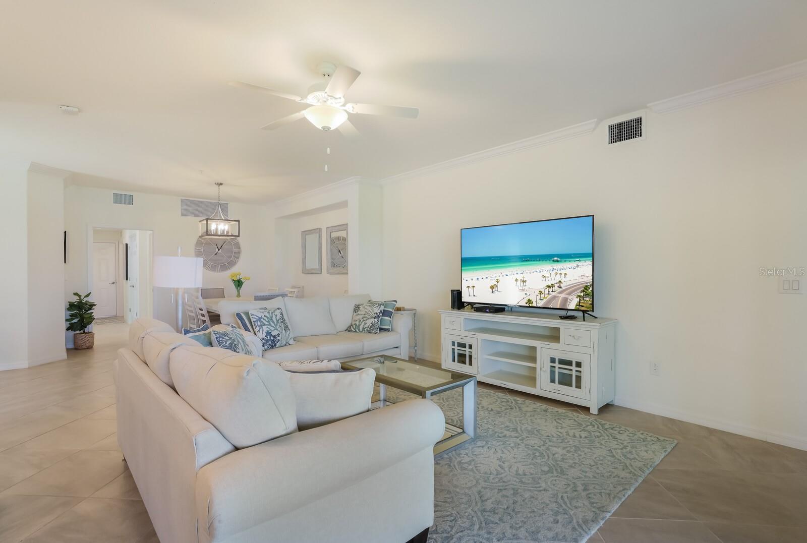 Image 7 of 58 For 18017 Gawthrop Drive 104