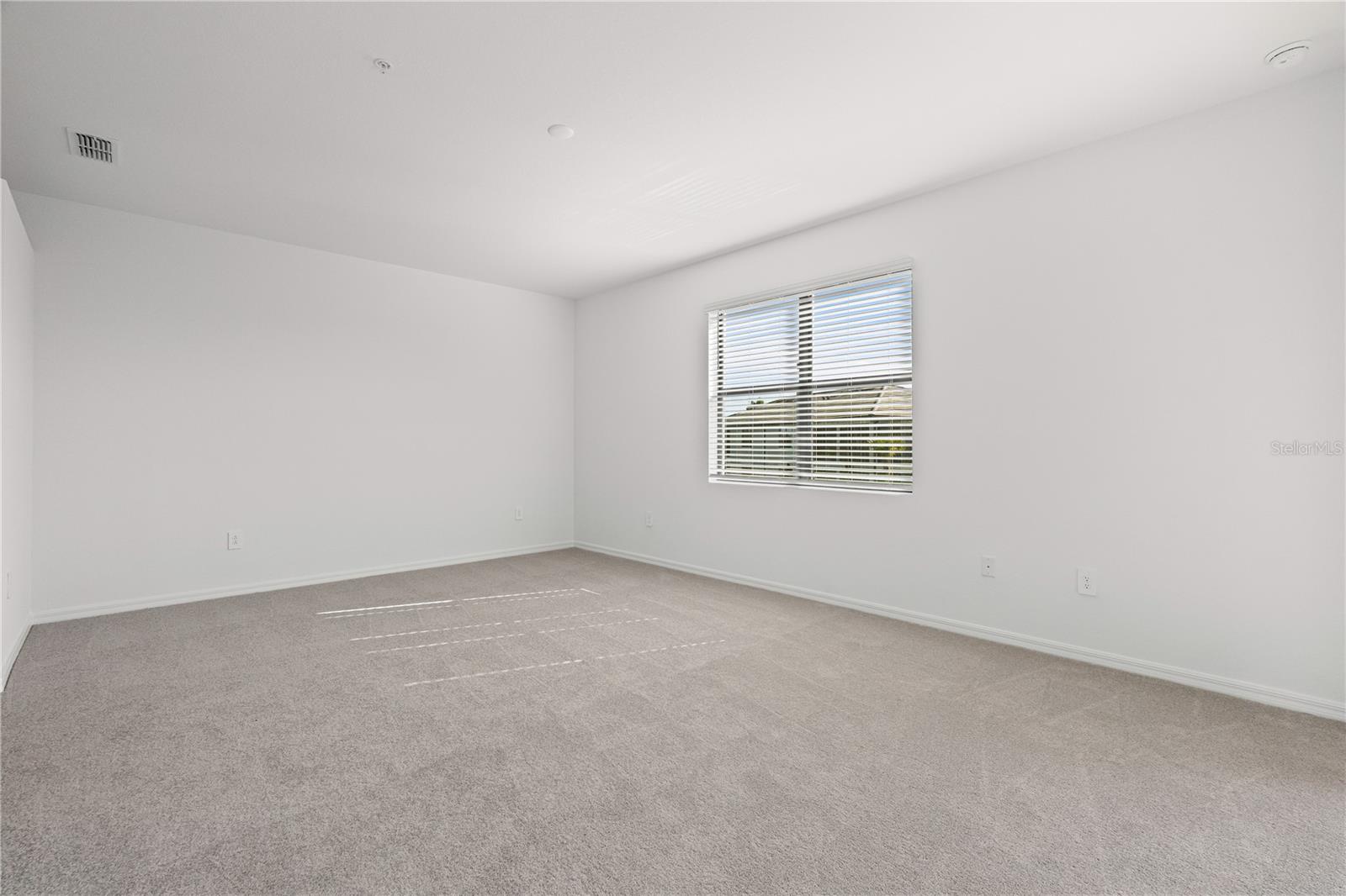 Image 14 of 32 For 5608 Summit Pointe Circle 103