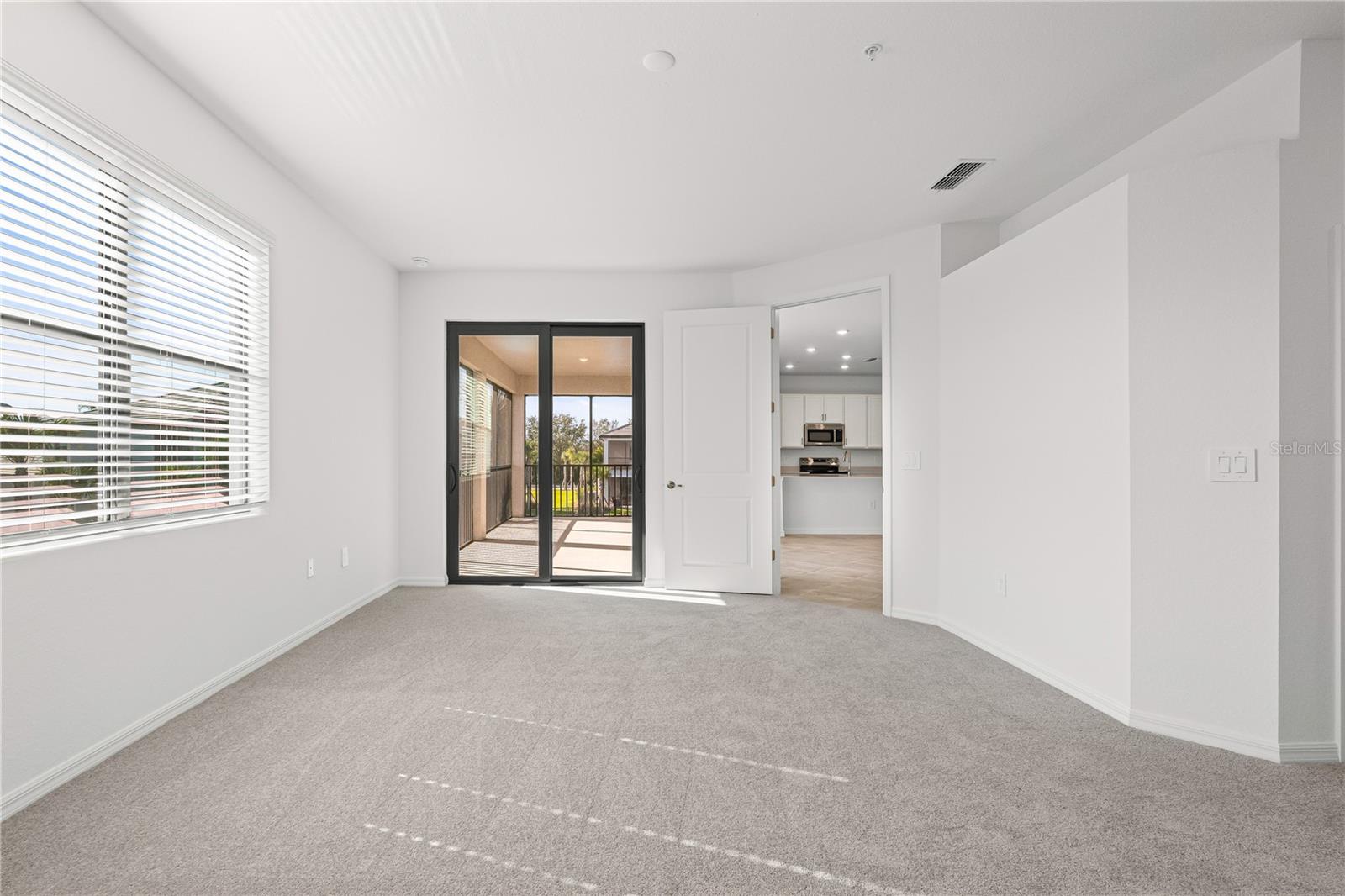 Image 15 of 32 For 5608 Summit Pointe Circle 103