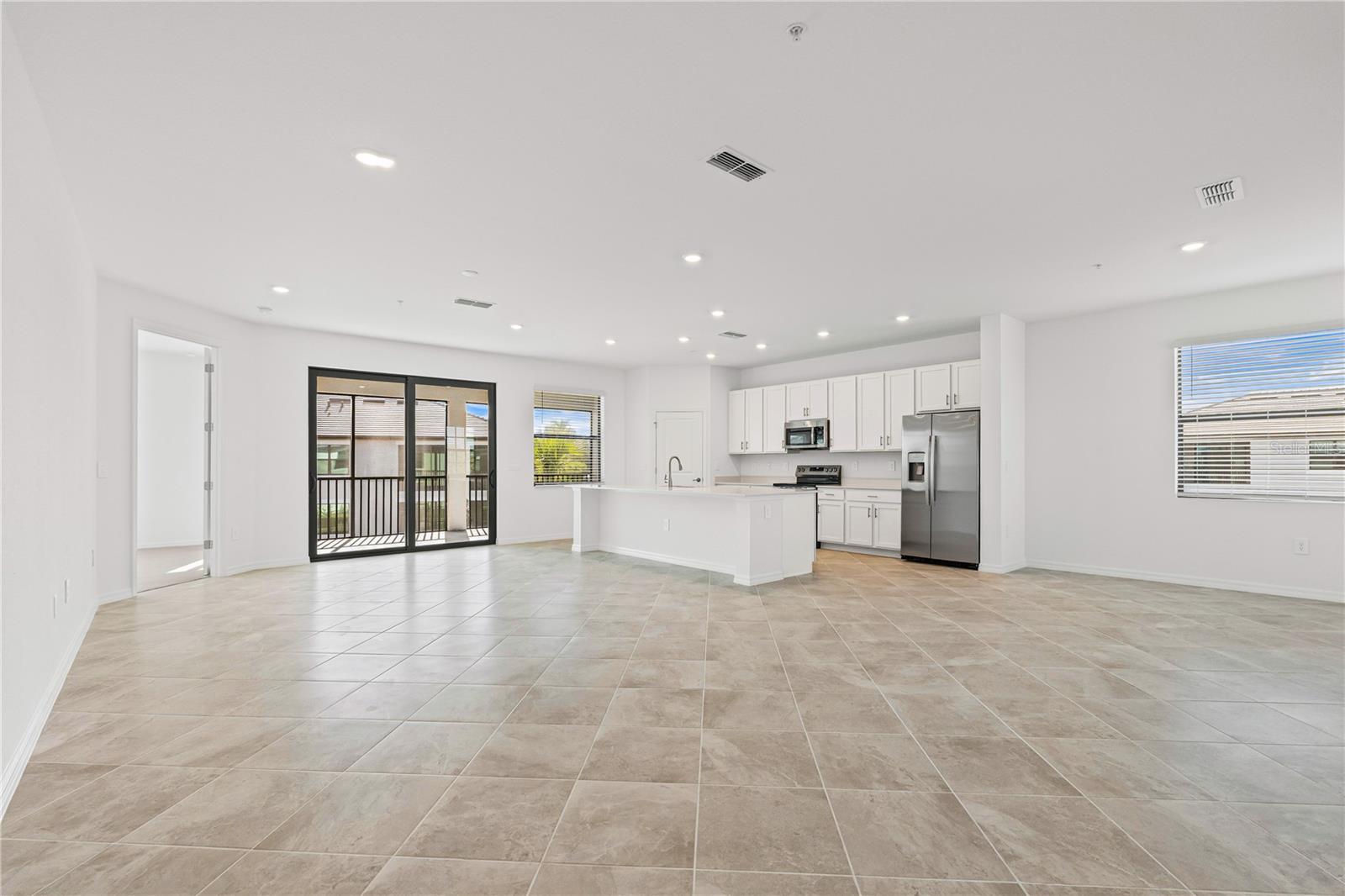 Image 16 of 32 For 5608 Summit Pointe Circle 103