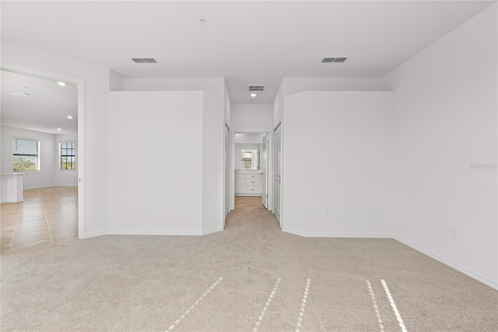 Image 17 of 32 For 5608 Summit Pointe Circle 103