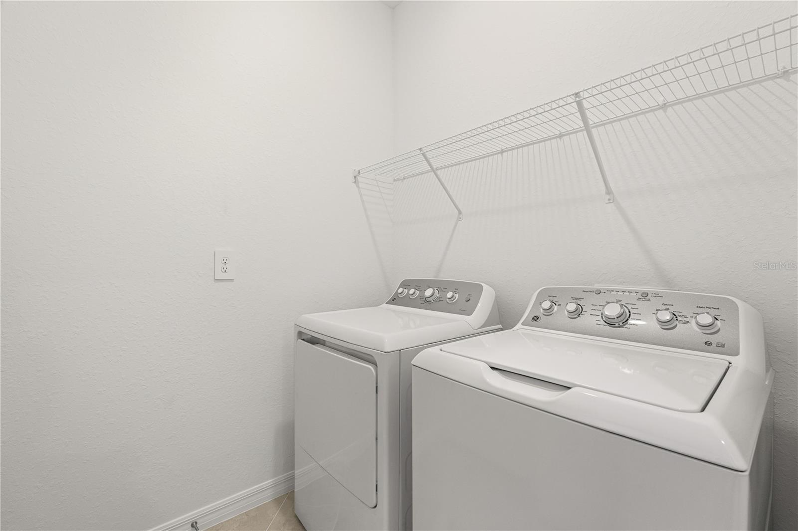 Image 23 of 32 For 5608 Summit Pointe Circle 103