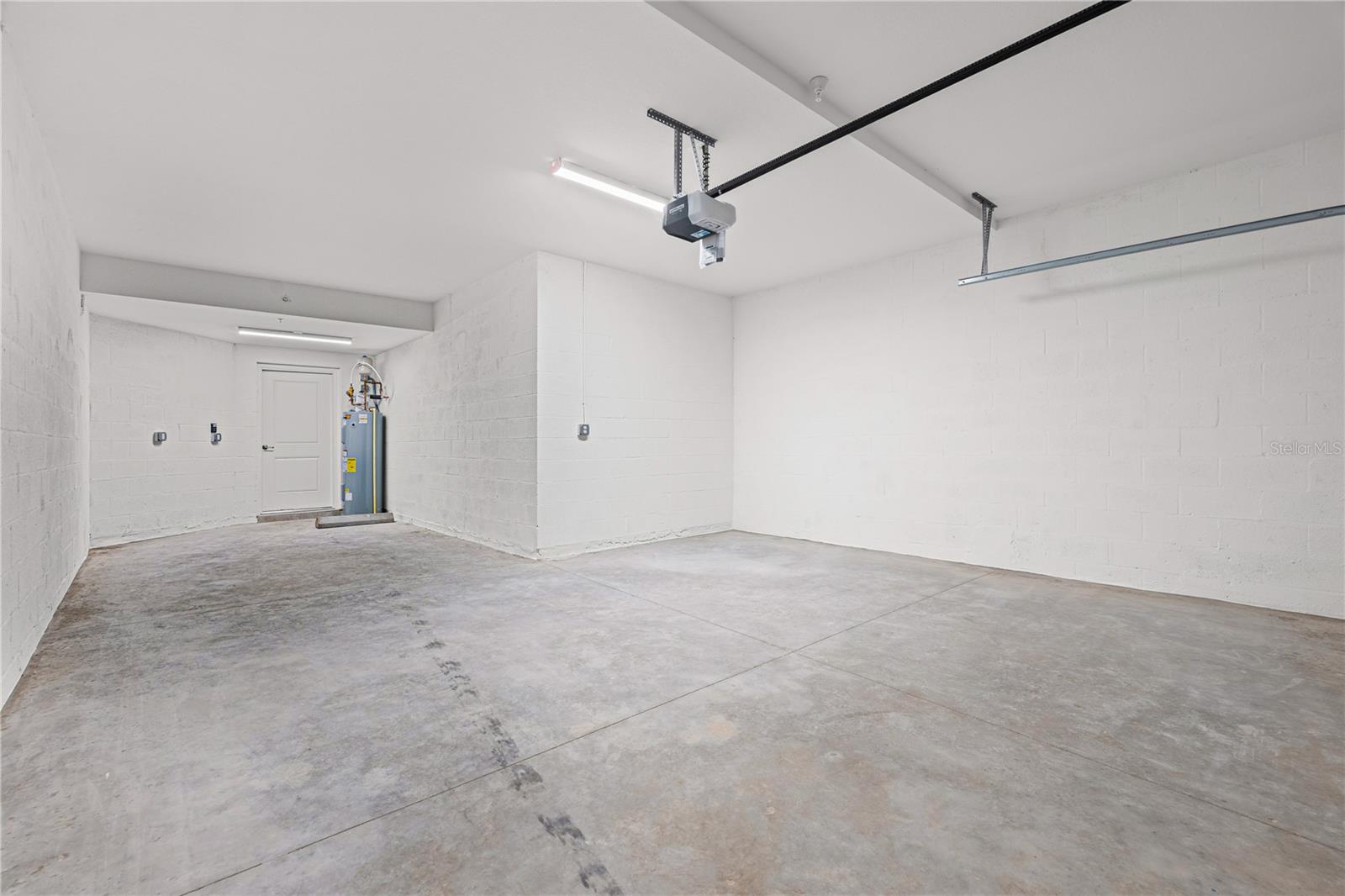 Image 32 of 32 For 5608 Summit Pointe Circle 103