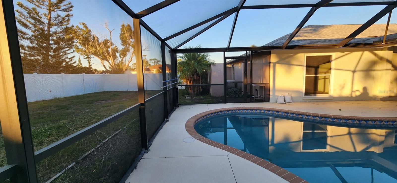 Image 24 of 26 For 5124 Palm Aire Drive