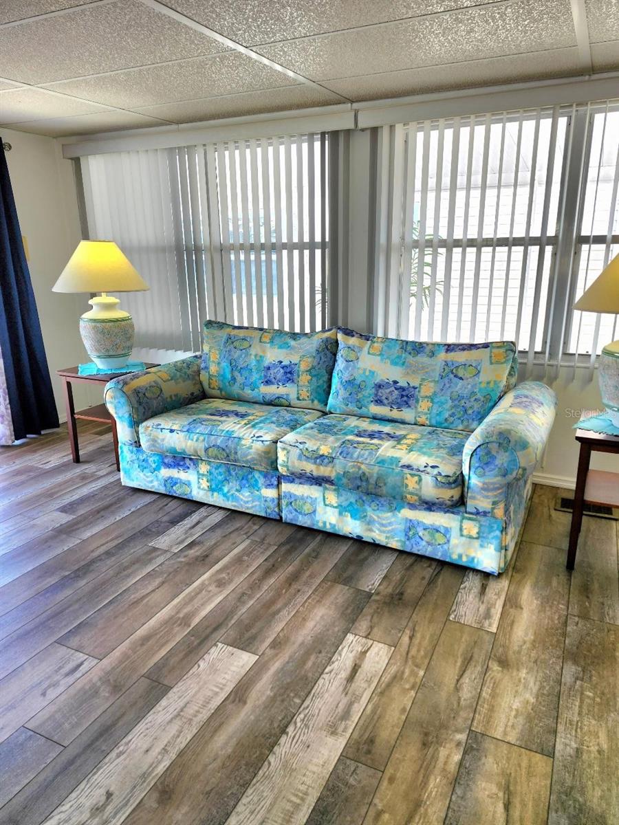 Image 10 of 57 For 1912 Iowa Avenue