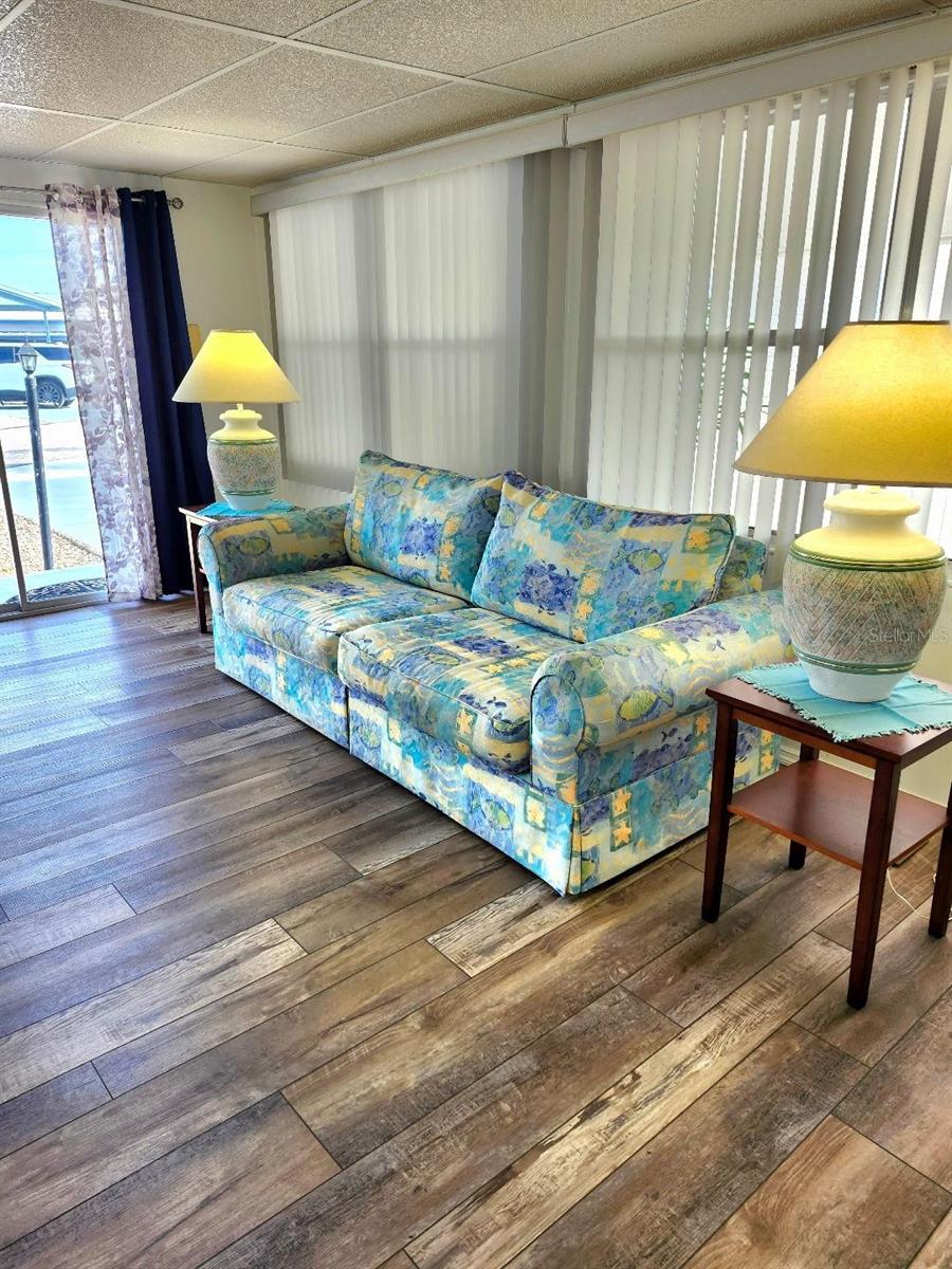 Image 12 of 57 For 1912 Iowa Avenue