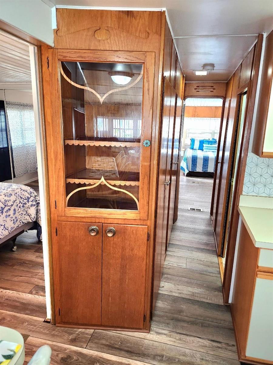 Image 20 of 57 For 1912 Iowa Avenue