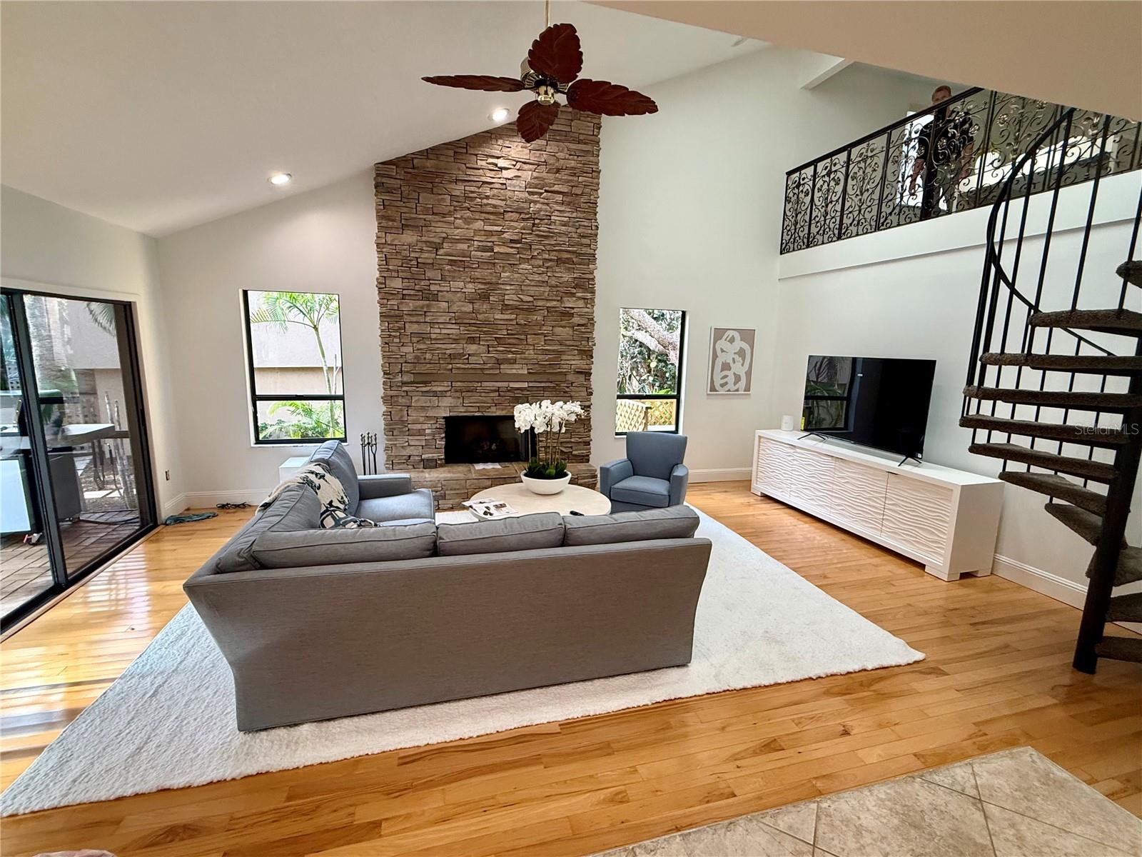 Image 22 of 59 For 3111 Bayou Sound