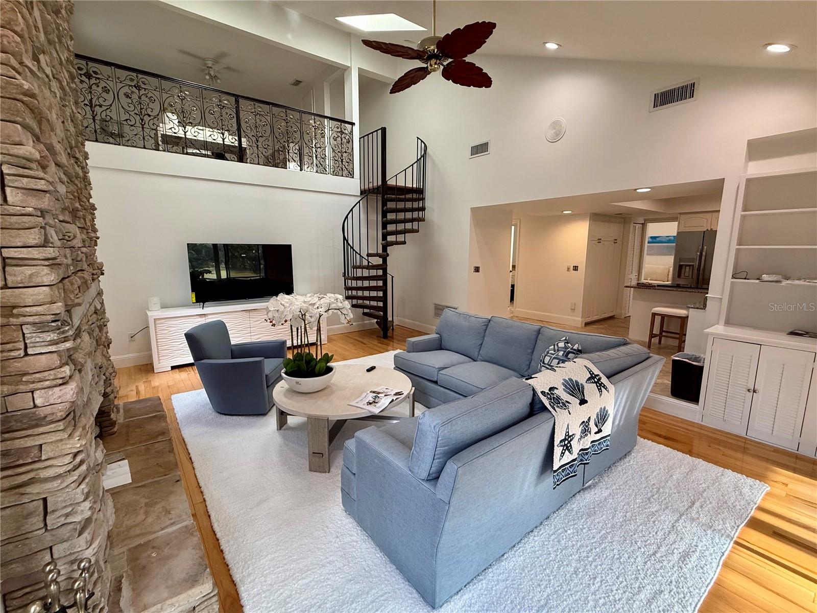 Image 23 of 59 For 3111 Bayou Sound