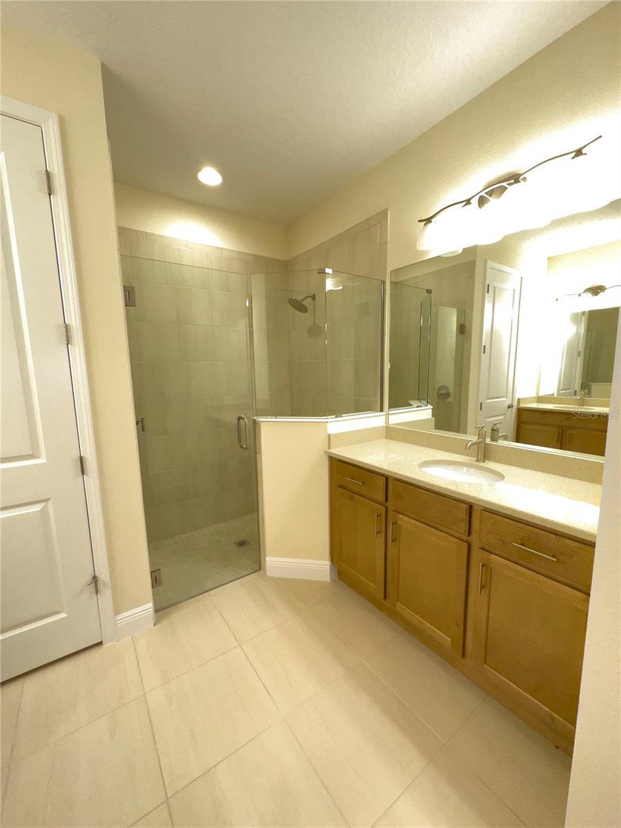 Image 14 of 24 For 117 Van Gogh Cove