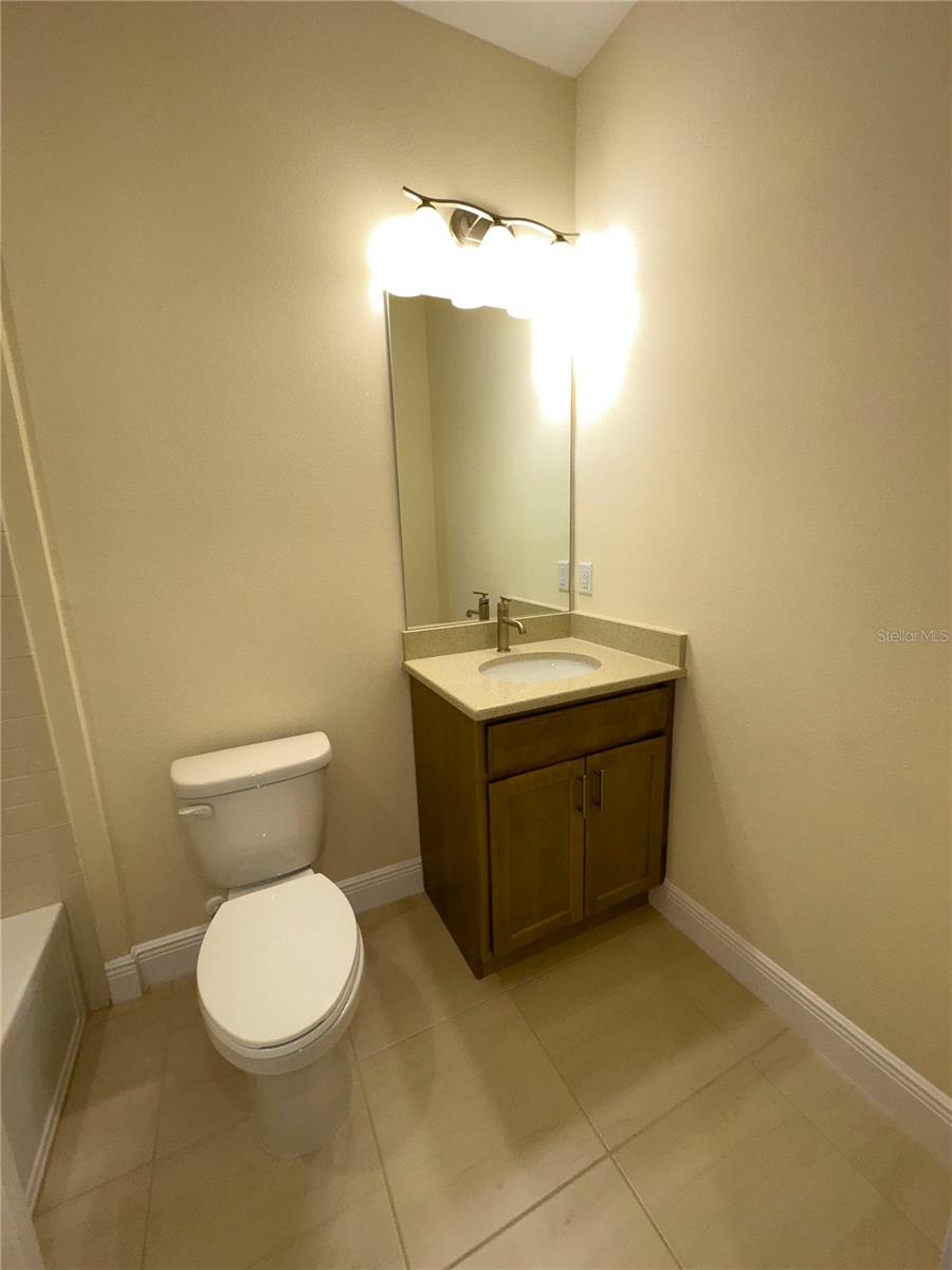 Image 19 of 24 For 117 Van Gogh Cove