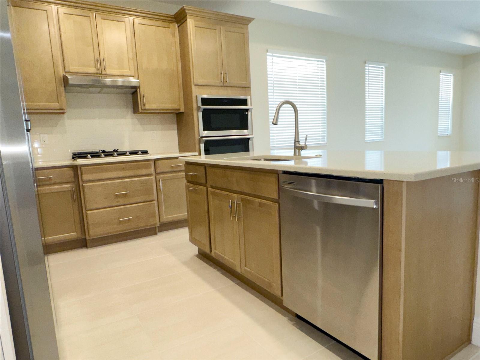 Image 5 of 24 For 117 Van Gogh Cove