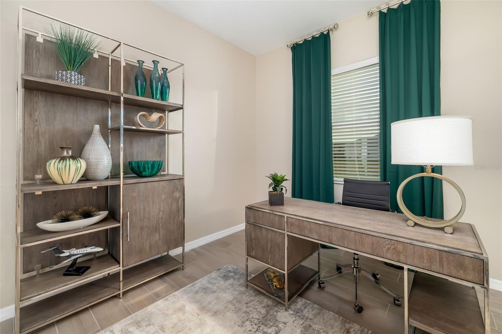 Image 24 of 90 For 5617 Lightning Whelk Lane