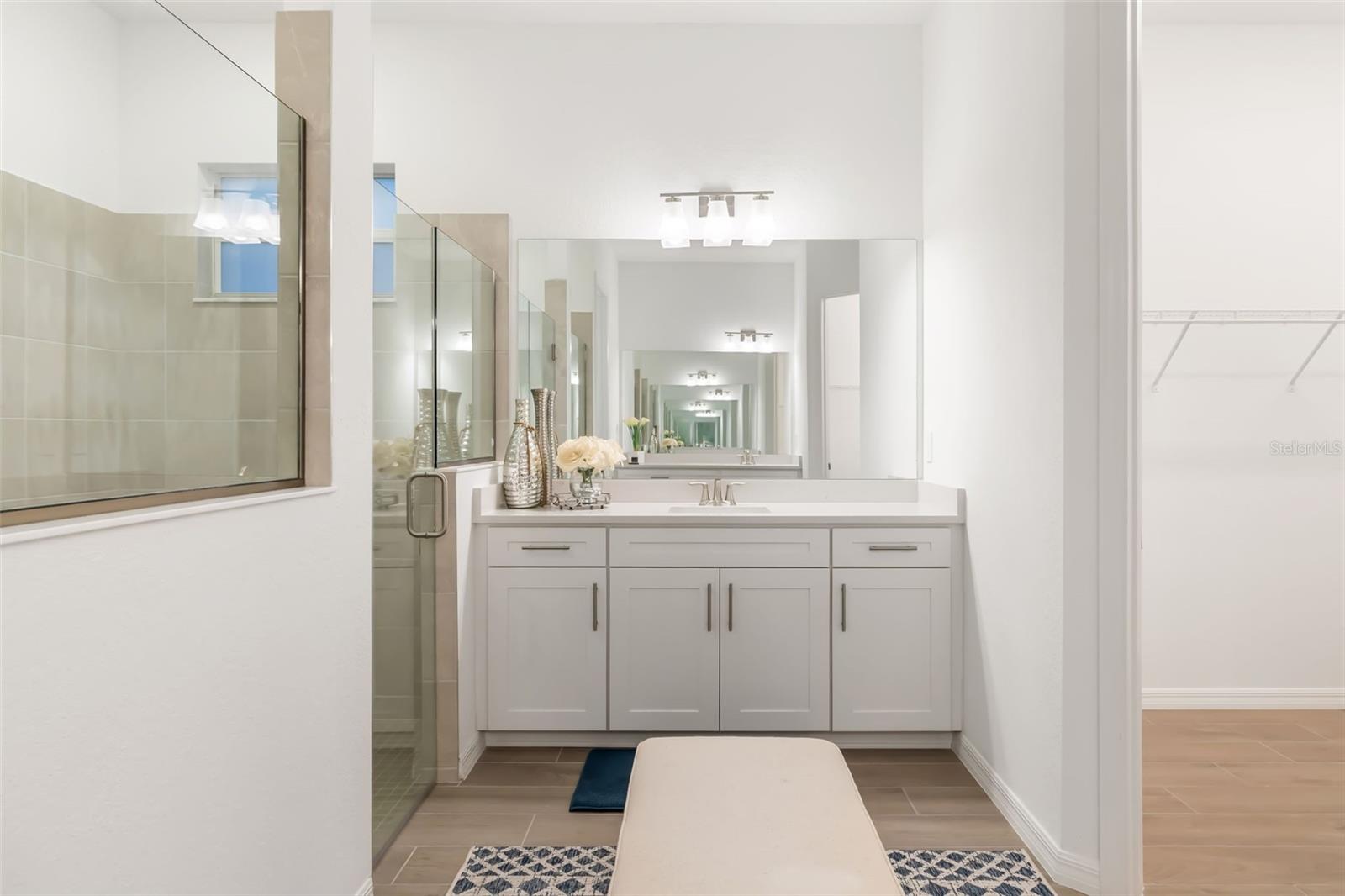 Image 31 of 90 For 5617 Lightning Whelk Lane