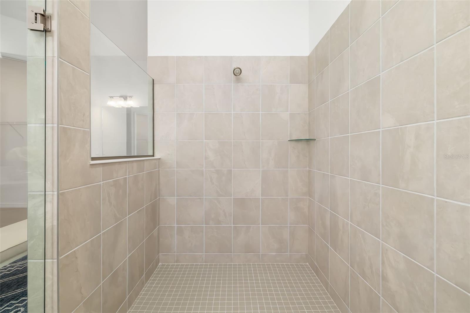 Image 34 of 90 For 5617 Lightning Whelk Lane