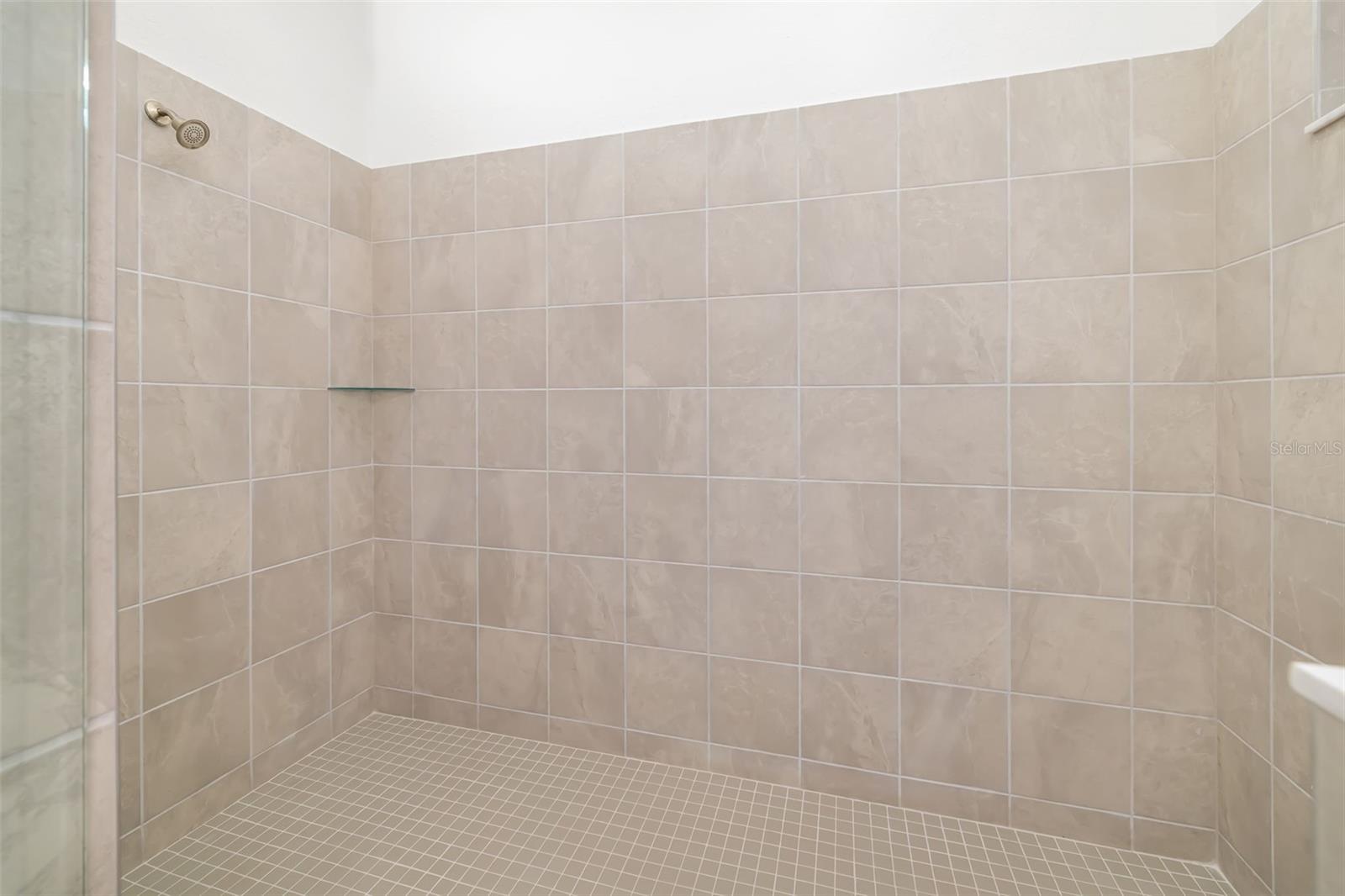 Image 35 of 90 For 5617 Lightning Whelk Lane