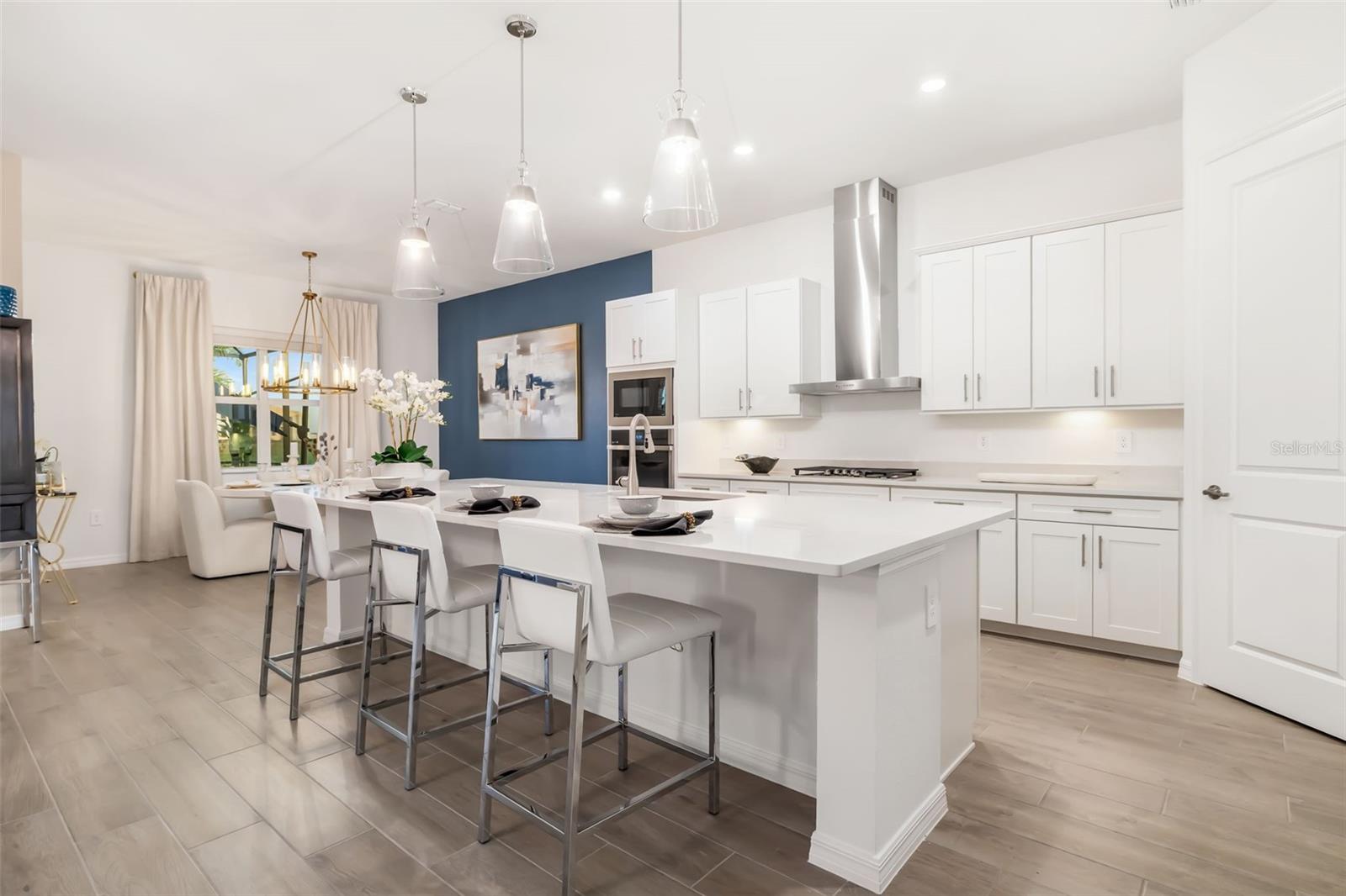 Image 8 of 90 For 5617 Lightning Whelk Lane