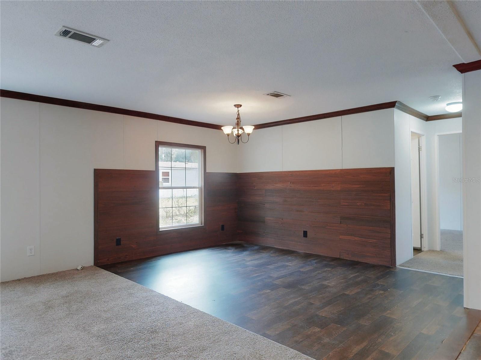 Image 27 of 62 For 4300 175th Street Road