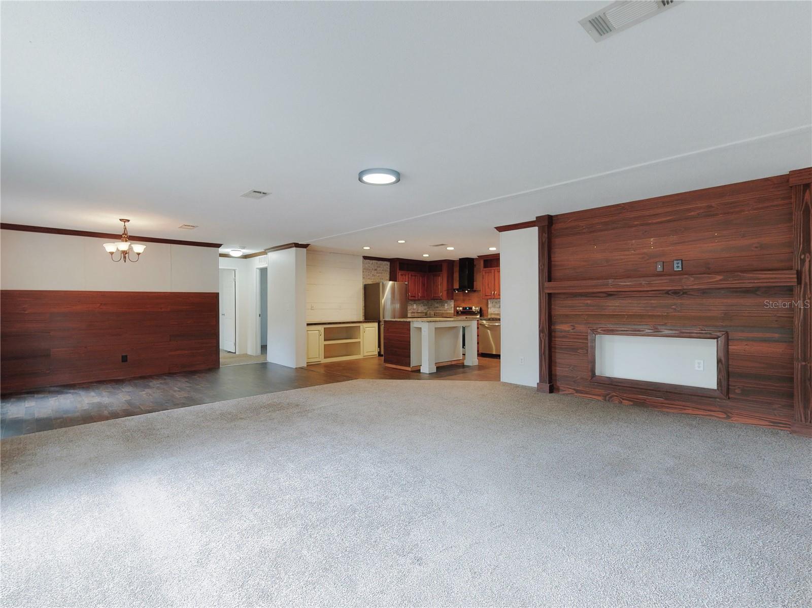 Image 9 of 62 For 4300 175th Street Road