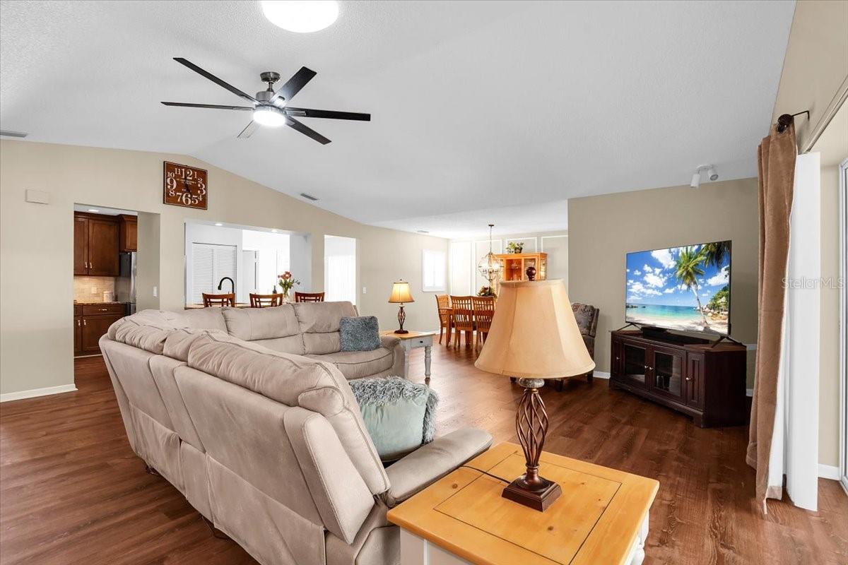 Image 12 of 61 For 3432 Brookridge Lane