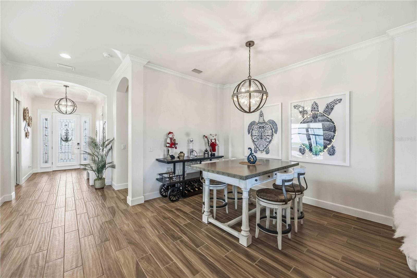 Image 7 of 35 For 5400 Manchini Street