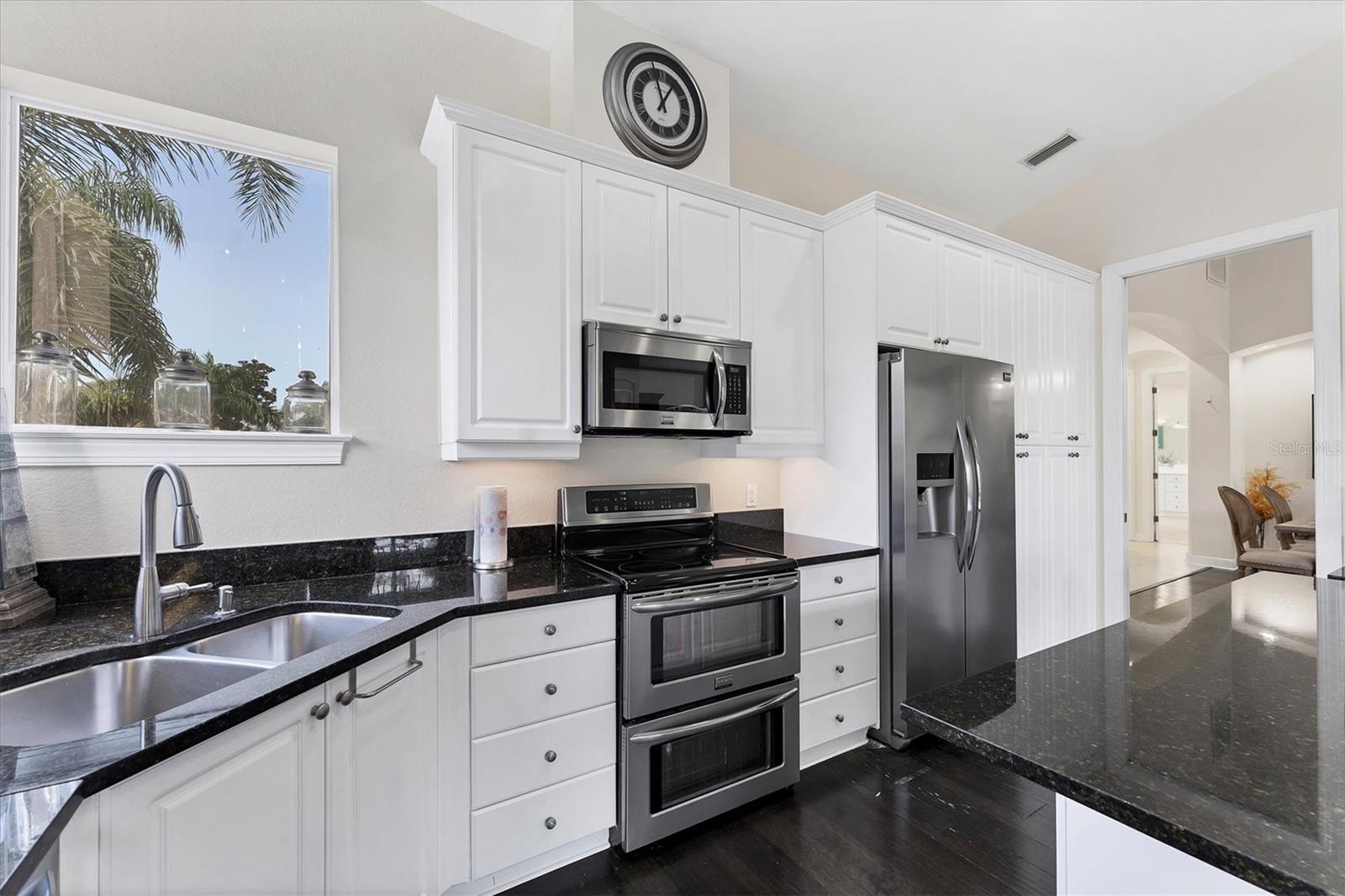 Image 14 of 46 For 5469 46th Court W