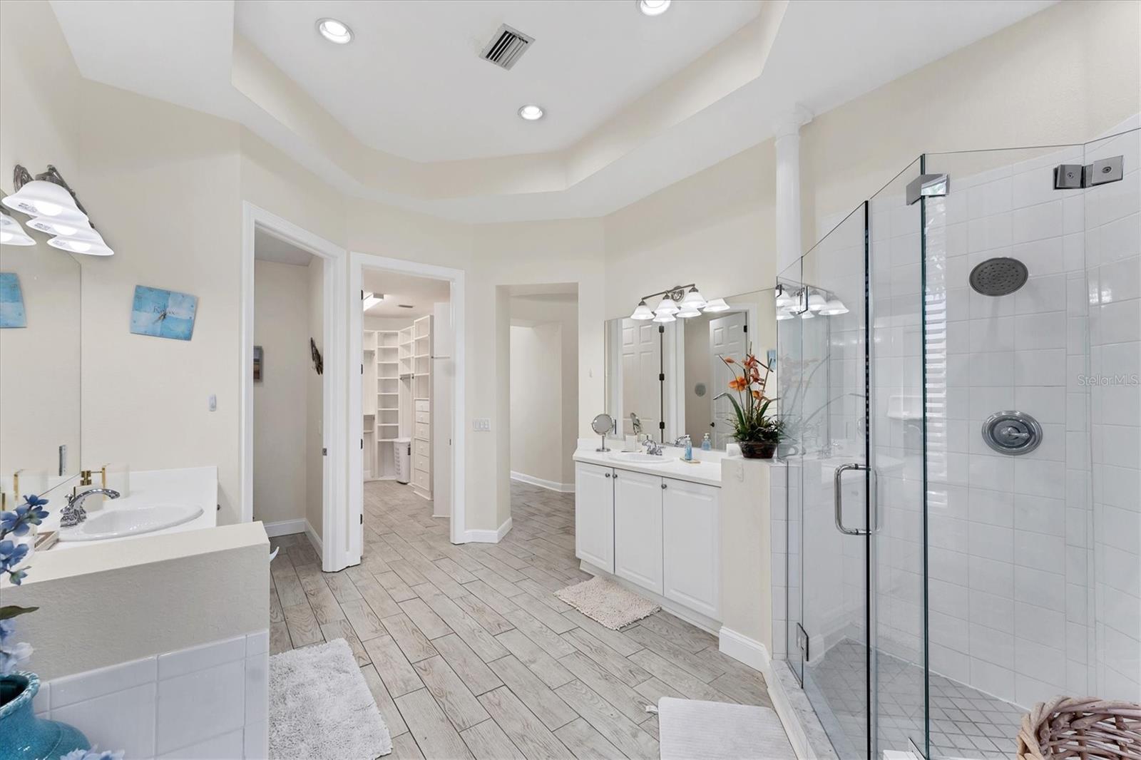 Image 24 of 46 For 5469 46th Court W