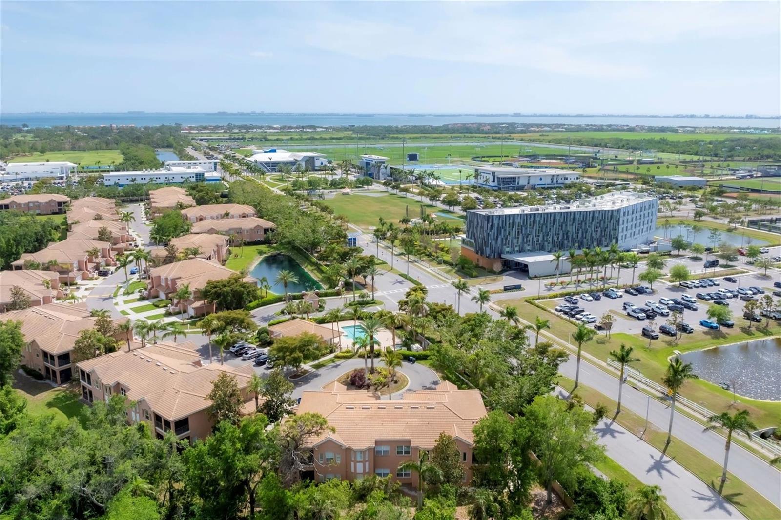 Image 37 of 46 For 5469 46th Court W