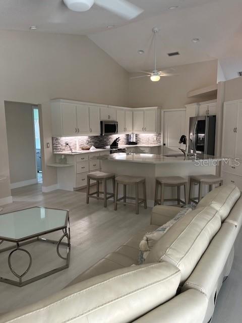 Image 14 of 37 For 521 Pennyroyal Place