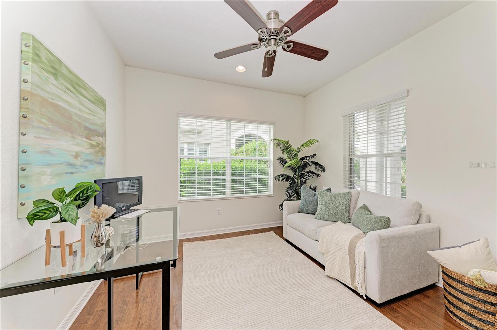 Image 11 of 52 For 5419 Fairfield Boulevard