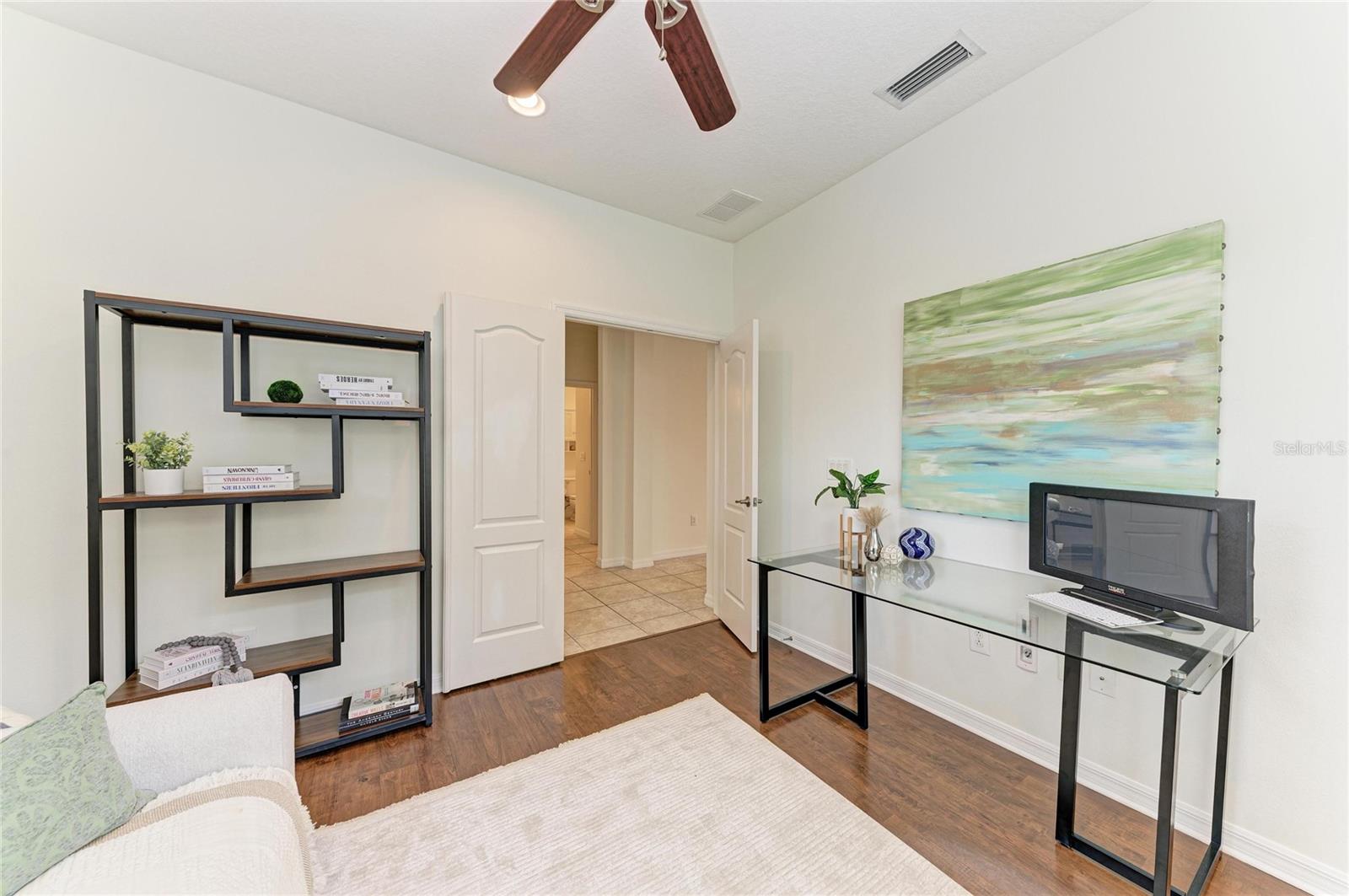 Image 12 of 52 For 5419 Fairfield Boulevard