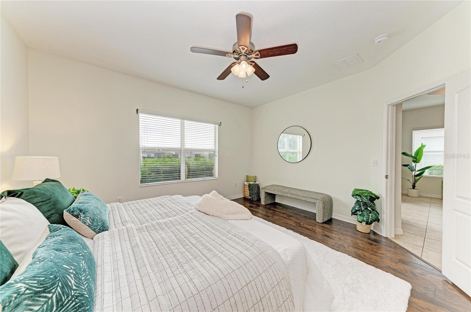 Image 29 of 52 For 5419 Fairfield Boulevard