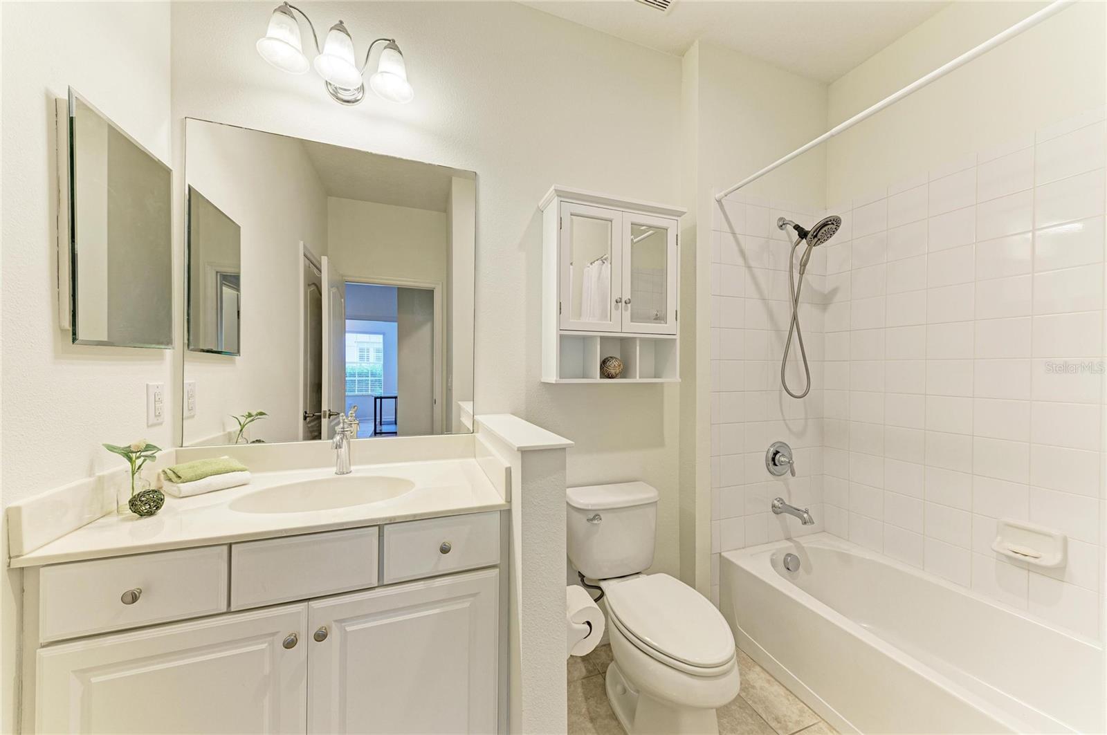 Image 37 of 52 For 5419 Fairfield Boulevard