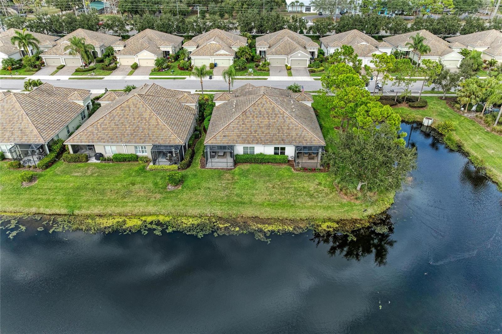 Image 46 of 52 For 5419 Fairfield Boulevard