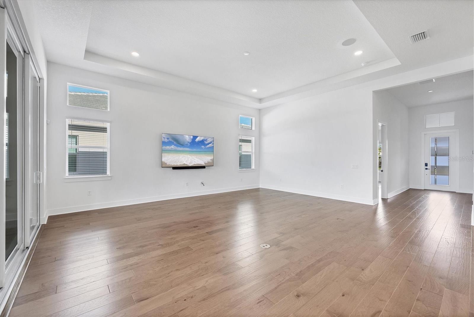 Image 10 of 78 For 17920 Palmiste Drive