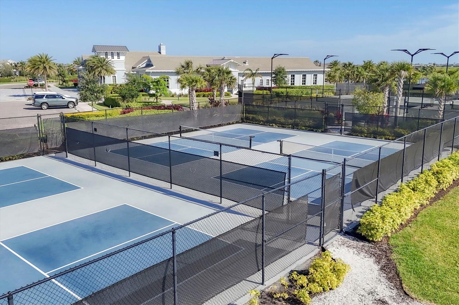 Image 63 of 78 For 17920 Palmiste Drive