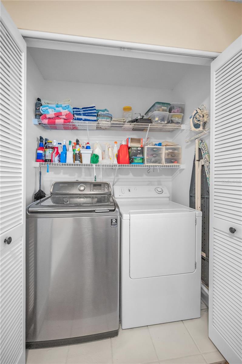 Image 16 of 35 For 824 Manchester Woods Drive 48