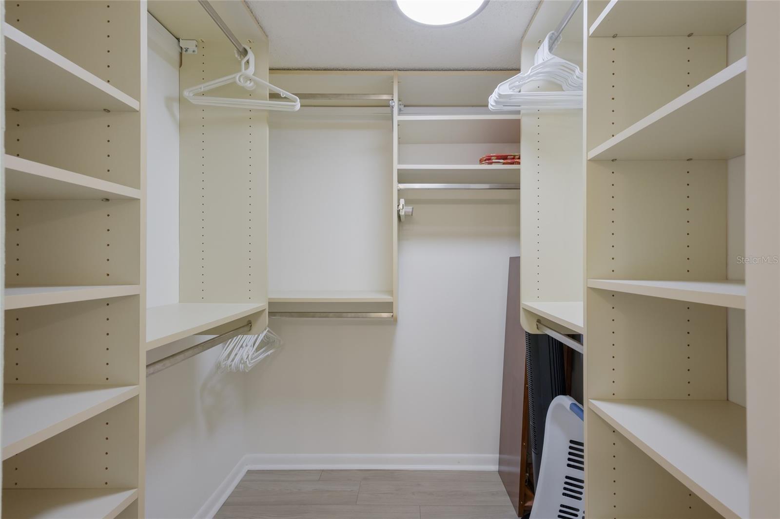 Image 18 of 55 For 4759 Winslow Beacon  21