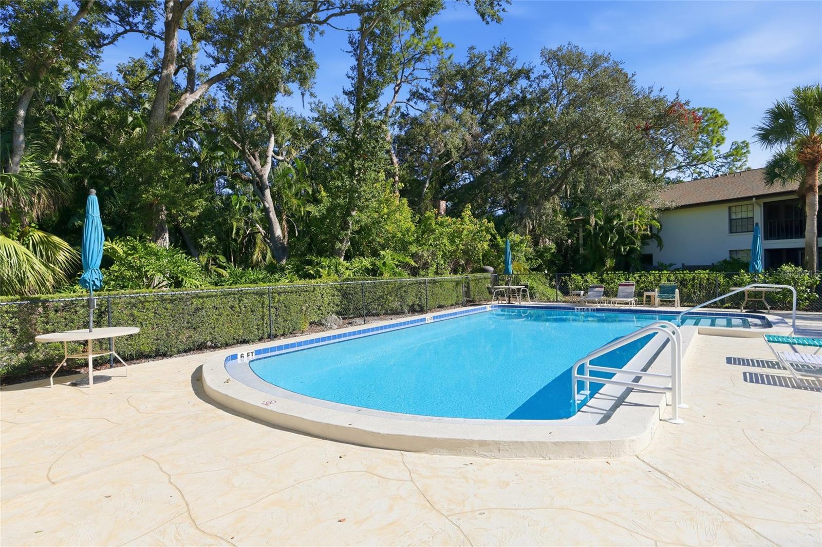 Image 36 of 55 For 4759 Winslow Beacon  21