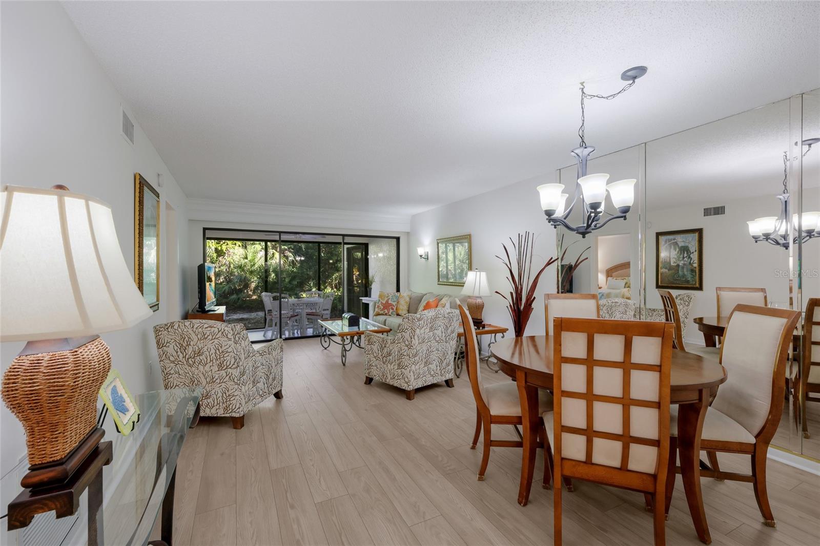 Image 8 of 55 For 4759 Winslow Beacon  21