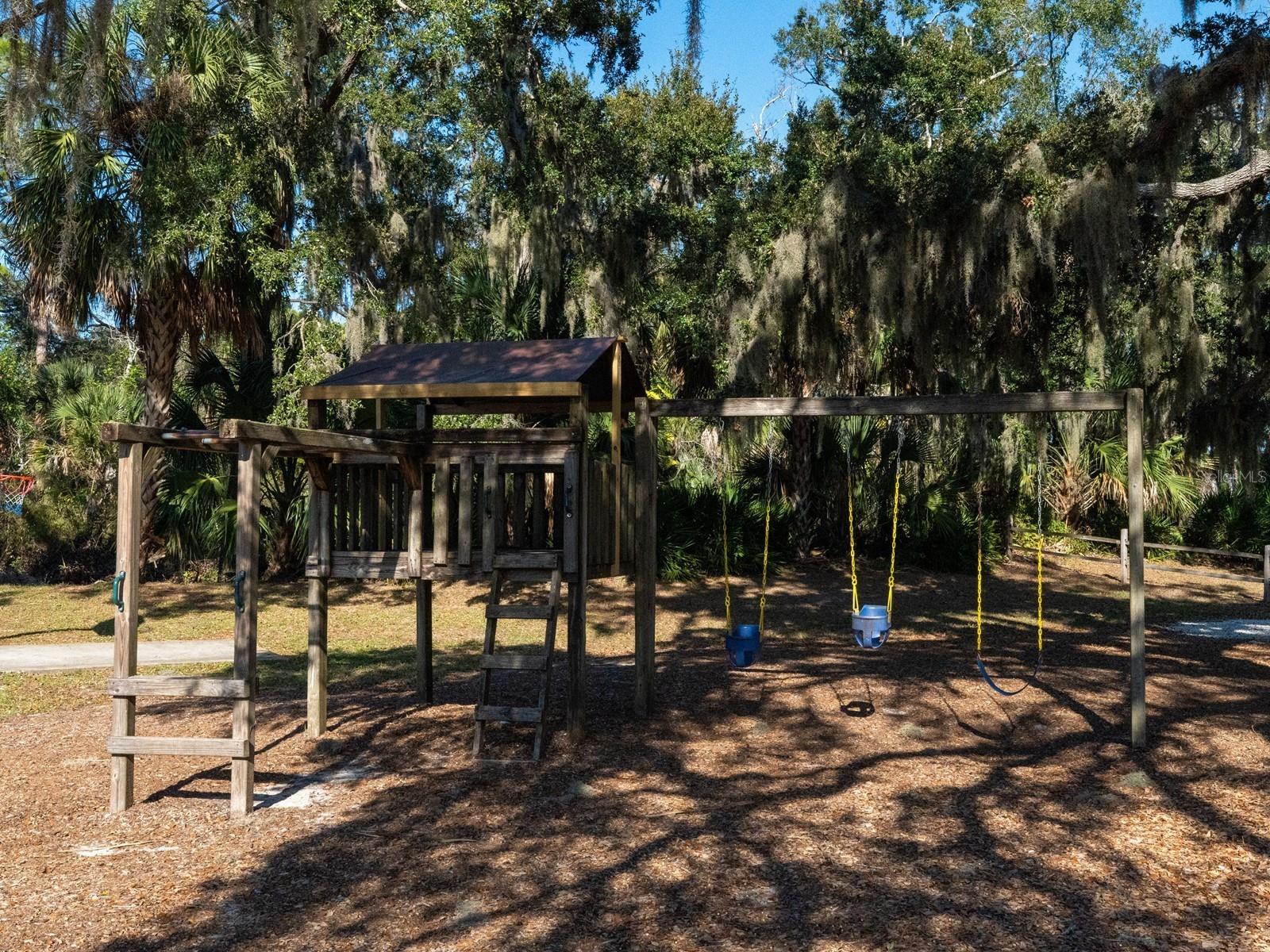 Image 61 of 89 For 5510 Chanteclaire 46