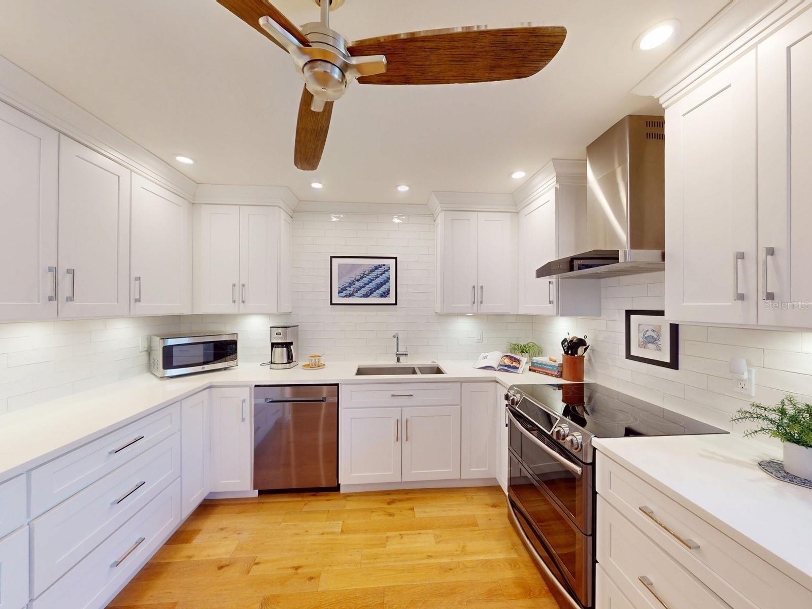 Image 9 of 89 For 5510 Chanteclaire 46