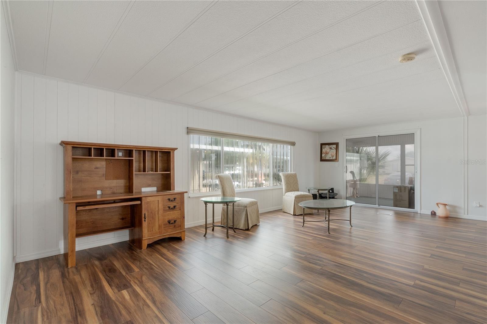 Image 14 of 48 For 712 Blackburn Boulevard