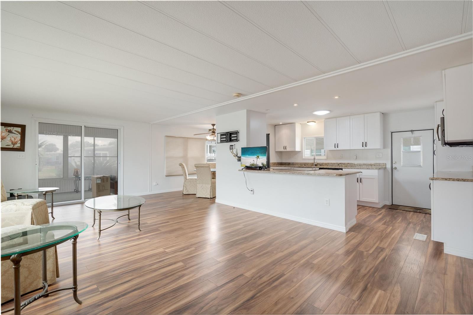 Image 17 of 48 For 712 Blackburn Boulevard