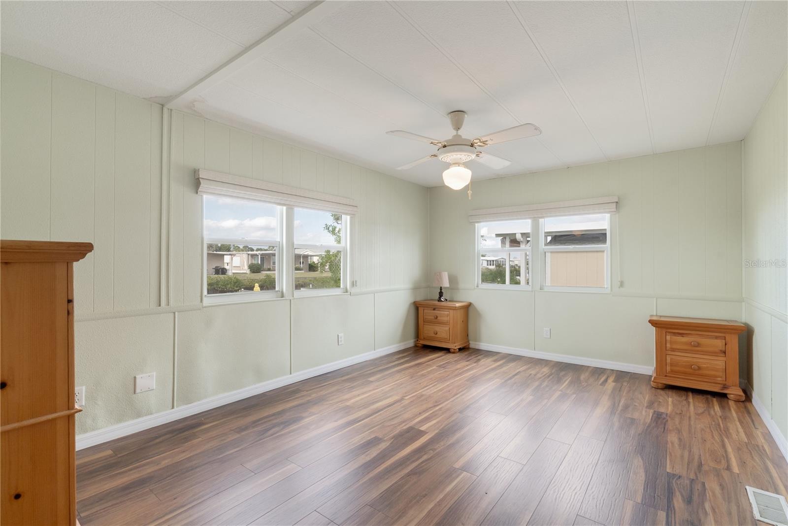 Image 20 of 48 For 712 Blackburn Boulevard